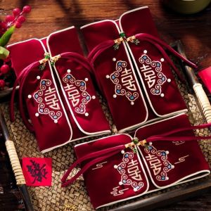Nexus cny red packet 2026 红包袋 Embroidery Design Red Envelope Handmade Velvet Cloth Wedding Envelope Large Capacity with Tassel Best Wishes Envelope Chinese New Year