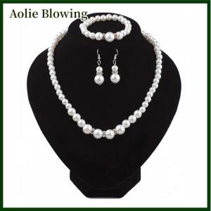 Aolie Fashion Vintage Womens Bride Wedding Jewelry Set Rhinestone Faux Necklace Bracelet Earring Wedding Party Jewelry Gift
