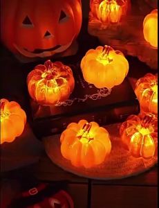 Đèn bí ngô trang trí Halloween mẫu mới led Đồ trang trí bí ngô phát sáng vật trang trí để bàn có quai xách