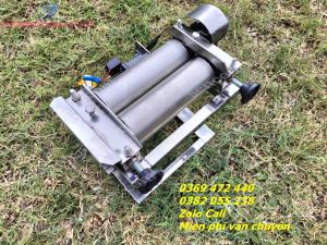 Máy cán ép mực khô tơi xốp inox 304 chạy điện