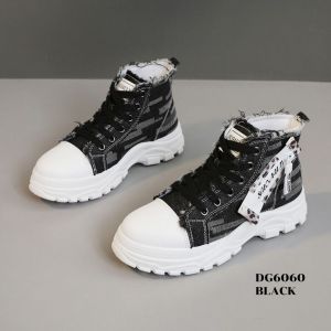 WYN Sneakers Highsole Kekinian Fashion Korea DG6060