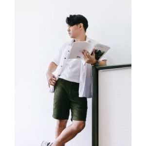 INFINITY STYLE - Celana Pendek Pria Distro Bahan Karet Melar Halus Sleting YKK Premium Chino Pants Pendek