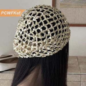 【PCWFKef】 Ins phong cách sequined rỗng Áo Thun Mũ Phụ nữ mùa hè và mùa thu hình ảnh du lịch bầu không khí đa năng giản dị Y2K Beanies