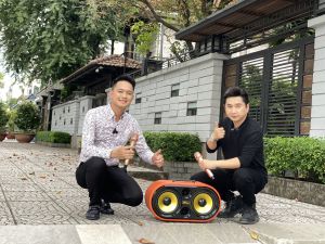 [ HÀNG MỚI VỀ ] Loa Karaoke Xách Tay Mới Nhất 2024 - MTMAX DK12Pro - Loa Bluetooth 3 Đường Tiếng Công Suất Lớn 500W Bass Đôi 2 Tấc Âm Thanh Mạnh Mẽ Đi Kèm 2 Micro Cao Cấp Bảo Hành Chính Hãng 12 Tháng