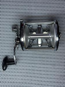 (OL019) Olympic Fighter 380 Fishing Reel Japan Domestic Market - JDM (USED)