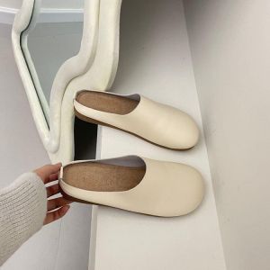 1014 Korean Fashion Closed Toe Half Slippers Womens Outer Wear Flat 2023 SpringSummer Soft Leather Comfortable round Head Slip-on Muller Shoes