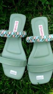 Sandal wanita dewasa/sandal wanita terbaru/sandal teplek wanita remaja