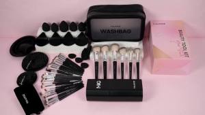 MAANGE Makeup Brush Set 51 PCS Professional Makeup Brushes for Foundation Powder Concealers Eye shadows Blending Blush Travel Make up Brush Kit (Black)