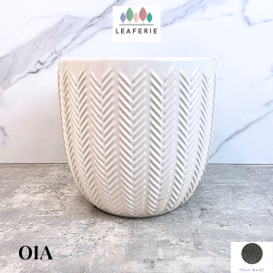 The Leaferie Oia Flowerpot . flowerpots . flower pot . plant pots . planter . planters . Ceramic