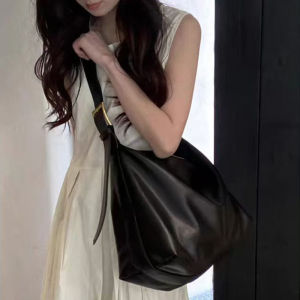 Leacat Small niche design bag for women large capacity high-end tote versatile commuting bag single shoulder crossbody bag