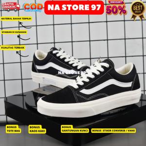 SEPATU OLD SKOOL BLACK WHITE OLD SCHOOL SEPATU SEKOLAH OLDSKOOL SEPATU OLDSCHOOL KERJA SEPATU KULIAH OLDSKOL SEPATU HANG OUT SEPATU SNEAKERS DISTRO