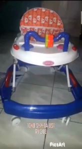 Baby walker/sepeda bantu berjalan anak Royal 8683 dll