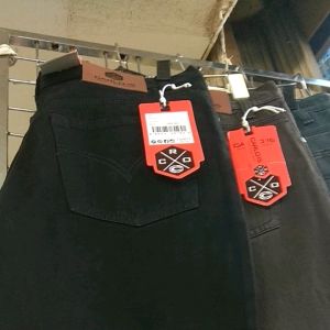 Celana Jeans Hitam Pekat Pria Terbaik