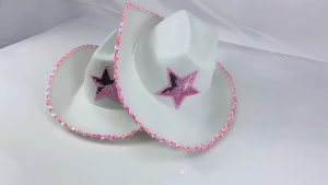 ชุดผ้าพันคอและ Kacamata Bentuk Hati หมวกคาวบอยสำหรับผู้หญิงตั้งแคมป์เดินป่าแบกเป้งานปาร์ตี้ธีมมิวสิคคอนเสิร์ต