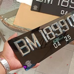 Plat Mobil Digital Chrom & Logo Laser: Harga 2 Buah Depan Belakang
