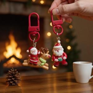 [haoh] 1 5ชิ้นการ์ตูนกวางซานตาคลอสพวงกุญแจน่ารักนักเรียนกระเป๋าเป้สะพายหลังตกแต่งเรซิ่นตกแต่งคริสต์มาสปาร์ตี้ของขวัญเล็กๆ