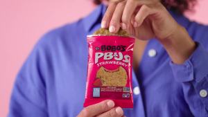 Bobos Bánh PB&Js không gluten nhân bơ đậu phộng nướng mềm với vỏ yến mạch và nhân thạch nho và dâu 42 OZ (gói 20) KHÔNG GLUTEN