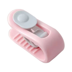 【🔥SG STOCK🔥】RICHMENTMALL Bedsheet Fastener Clip Quilt Clip with Anti-Slip Buckles for Bed Sheet and Duvet Cover Quilt Blanket Clip