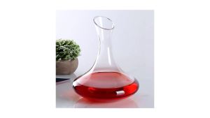 Simple Glass Wine Decanter Handle Design High Capacity Crystal Carafe Elegant Beverage Serving Pot Wine Accessories