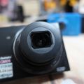 Máy ảnh Nikon Coolpix P300 mở khẩu 1.8. 