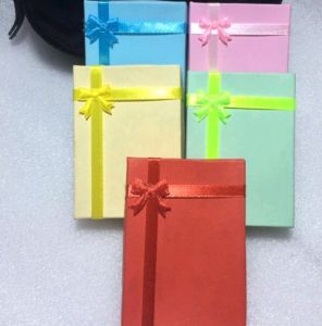 Hộp đựng trang sức nhiều màu 10 cái