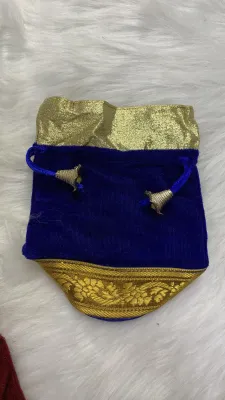 Handled Party Wear Printed Potli Bag (15cmx9cm)