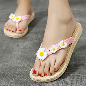 [Free Shipping] WomenS Summer Flip-Flops New Style Featuring A Small Daisy Design Casual And Stylish Perfect For Beach Vacations And Seaside Outings