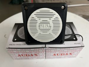 LOA RU NHÀ YẾN AX61C- LOA RU CAO CẤP ĐƯỢC SỬ DỤNG NHIỀU CHO NHÀ YẾN