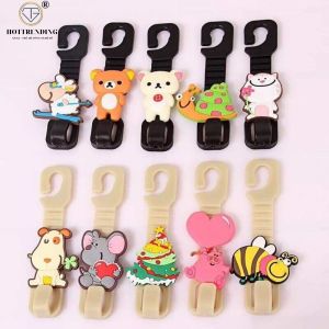 Móc treo đồ sau ghế ô tô xe hơi hình hoạt hình dễ thương tiện lợi Trùm Sỉ Gia Thành