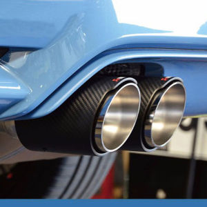 Phổ có thể chỉnh góc Akrapovic sợi carbon khí thải xe hơi ống ô tô lỗ thông hơi xe trang trí phụ kiện ﻿