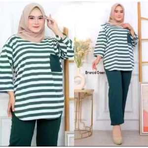 Setelan Wanita Dewasa Viral Terbaru Kombinasi Cargo Baju Kaos Garis Stripe Salur Basic Saku Depan