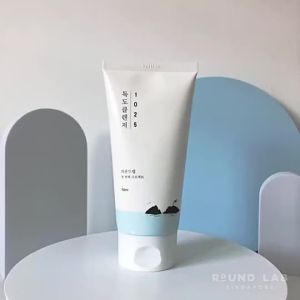 Round Lab Dokdo Cleanser Gentle Deep Cleansing with Hyaluronic Acid and Ceramide NP 150ml