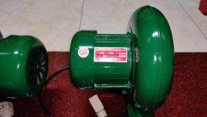 Quạt thổi bếp 150W 80W 40W 60W 35W 20W 15W điện áp 220V quạt thổi than quạt bếp