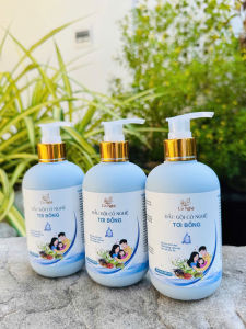 Dầu Gội Đầu Cỏ Nghệ Tơi Bồng Óng Mươt Chai 300ml Thảo Mộc.