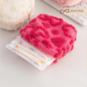 DAITING Cute Coin Pouch: Heart Design Fuzzy Makeup Bag - Cute Travel Cosmetic Organizer - Mini Coin Pouch Purse For And Girls