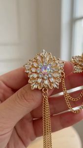 Double Flower Crystal Brooch Iridescent Rhinestone Chain Tassel Pin Elegant Coat Shawl Statement Jewelry for Women