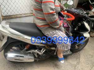[HCM]Combo Ghế ngồi xe máy tay ga gồm gối và dây ràng cho bé