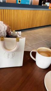 เคสอะคริลิคใส ขอบสีพร้อมเลนส์กล้อง มาใหม่สำหรับรุ่น ไอโฟน i7plus-13promax