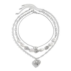 Pack Of 3 Faux Pearls Choker Necklaces with Heart Pendant Multi Layered Neckchain Adjustable Clavicle Chain for Women