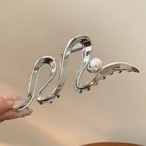 Pearl Wave Hair Clip Female Back of The Head Shark Clip Ins Style High-end Coiled Hair Grab Clip Large Size