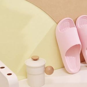 New Style Home Slippers For Women In Summer Indoor MenS Sandals CoupleS Bathroom Slippers