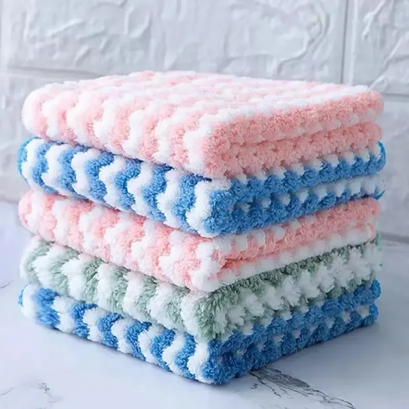 Coral colored online kitchen towels