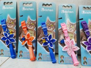 Vòng cổ cho chó mèo gắn hoa mềm mại điều chỉnh được