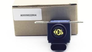 Crash Battery Disconnect Fuse Overload Protector for Benz a Class W177 V177 2020-2023 A0009822904 0009822904