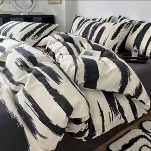 4 in 1 Bedsheet Set Korean Cotton Checkered Duvet Cover +Flatsheet + 2PCS Pillowcases For Home/Dorm Single Queen King