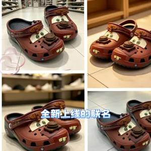 Crocs New co-branded McQueen cartoon childrens parent-child style clogs for outdoor beach use