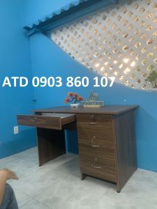 Bàn làm việc tại nhà có khóa 3 hộc lắp ráp nguyên khối giao hàng tận nơi hcm bình dương đồng nai y ảnh