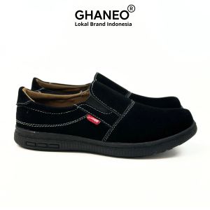 Ghaneo - Sepatu Slip On Pria Kulit Casual G-22 Full Black