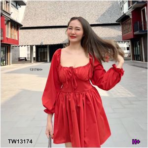 TW13174 เดรสสั้นูดอกกระโปรงสวิง