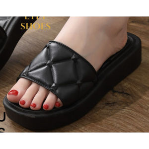 Sandal Karet Jelly Wanita Balance Motif Strap Diamond Besar 2389-5B